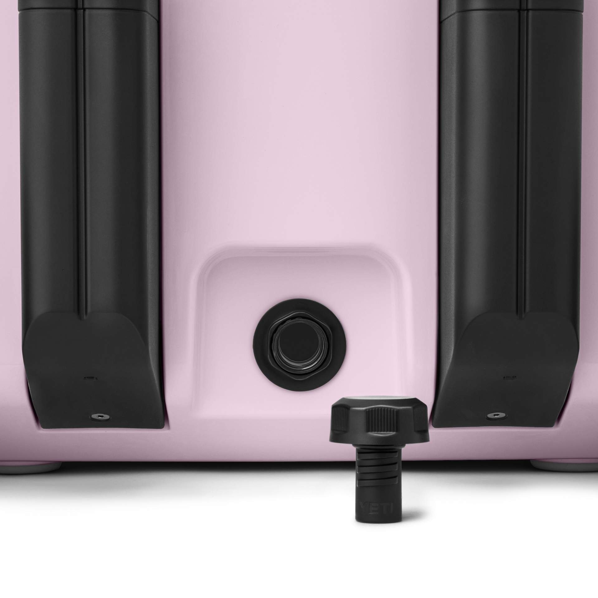 32 WHEELED COOLER - Image 9